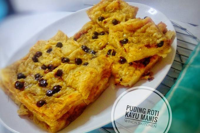 PUDING ROTI KAYU MANIS