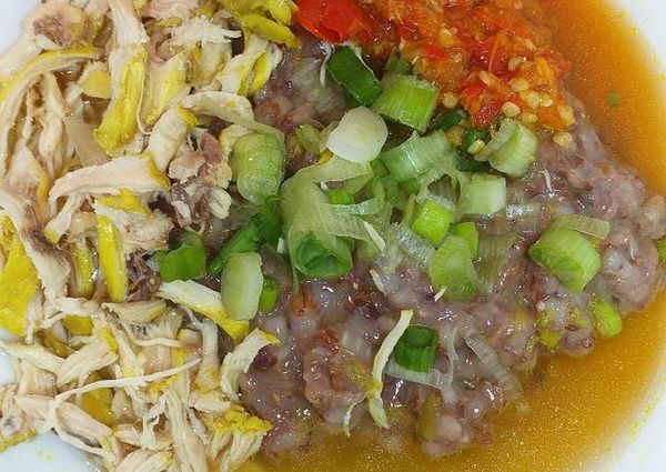Bubur Ayam Beras Merah