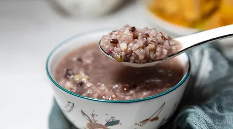 Bubur Seafood Beras Merah