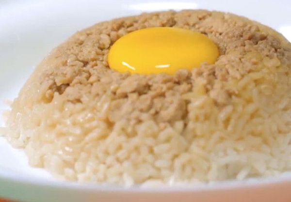 Nasi Tim Ayam Kuning